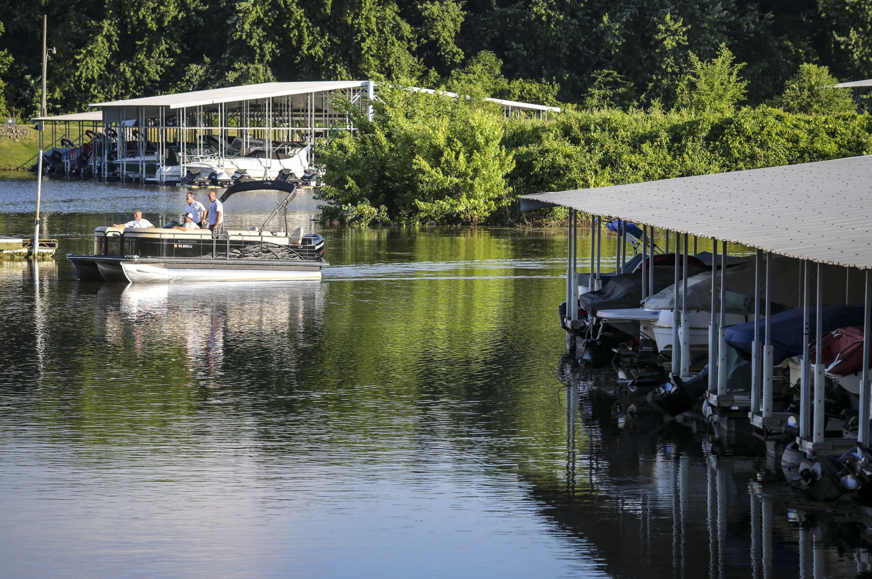 THE GREAT RIVER-0489